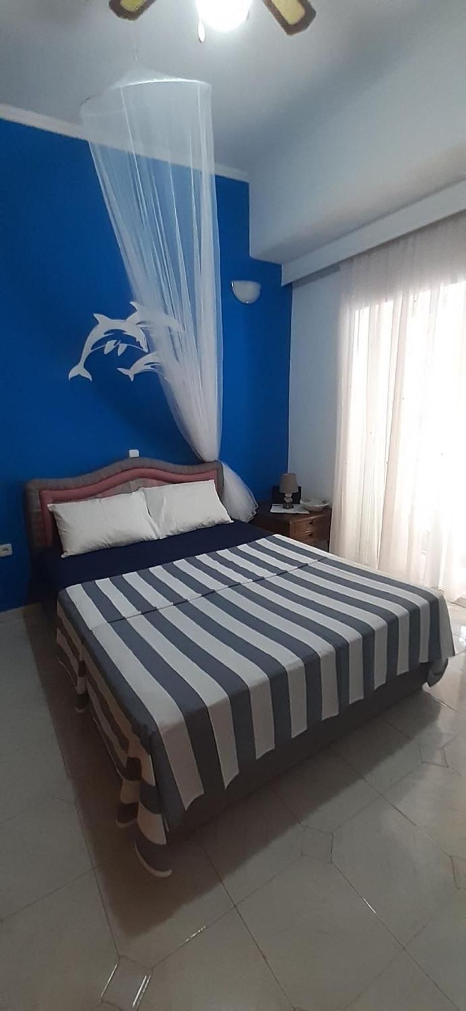 Blue & White Maisonette Over The Sea Near Sounio 苏尼翁 外观 照片